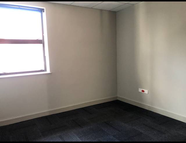 309M² OFFICE TO LET IN WAVERLEY